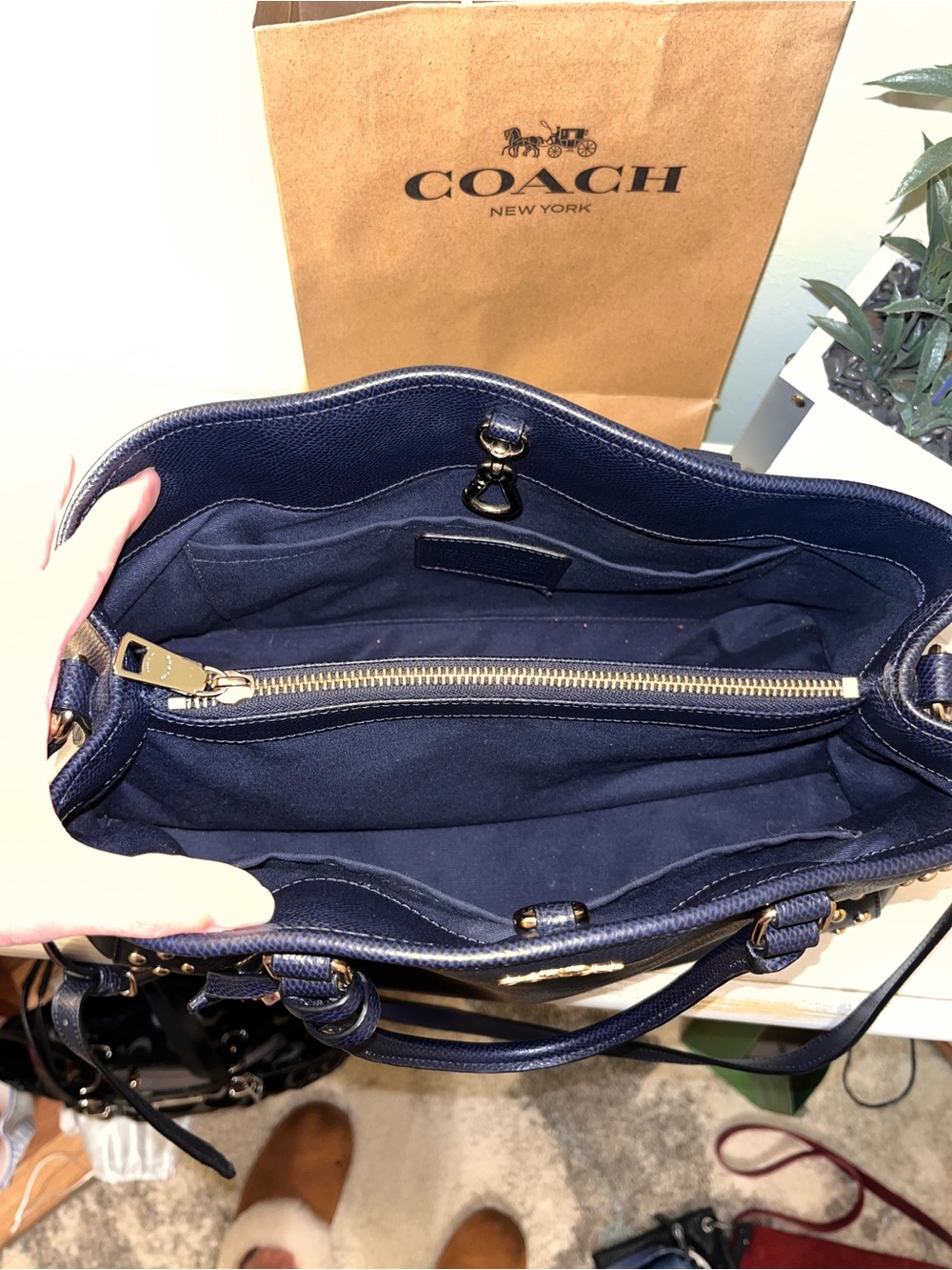 Coach Margot Studded Carryall Midnight Blue Leather F35274 Excellent Condition - Picture 8 of 13